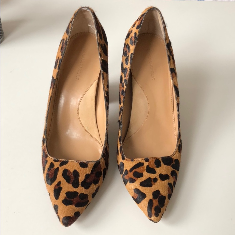 Banana Republic block heel calf hair heels